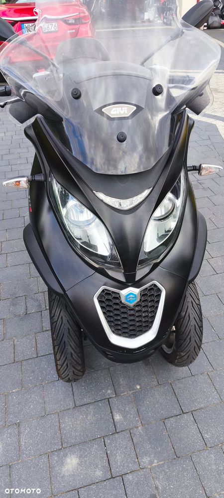 Piaggio MP-3 - 5