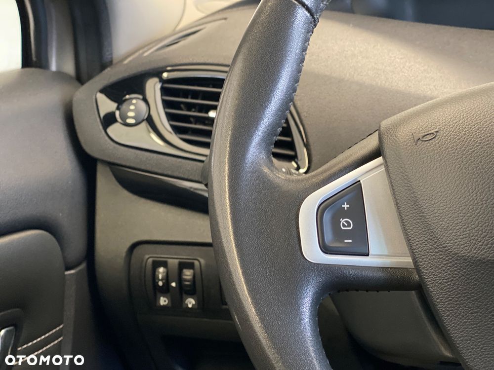 Renault Scenic 1.2 TCe Energy Intens - 20