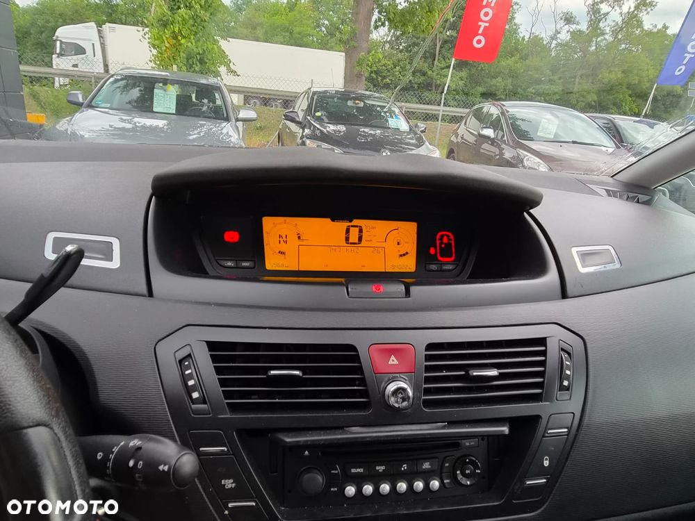 Citroën C4 Picasso - 14
