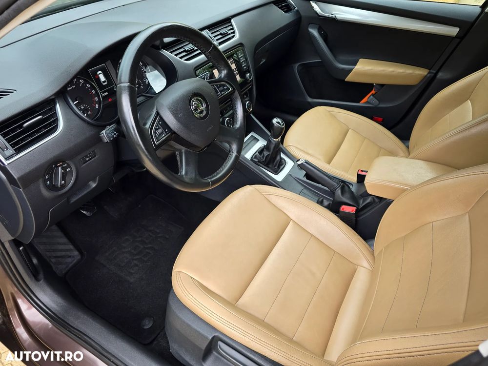 Skoda Octavia 1.6 TDI Style - 6