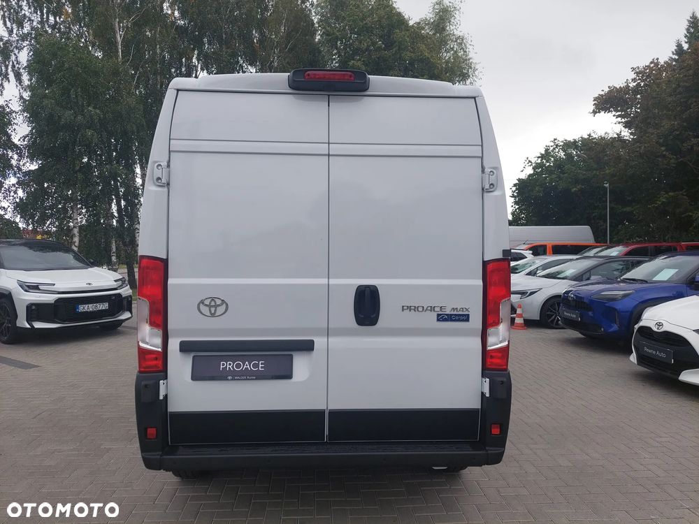 Toyota Proace MAX - 8