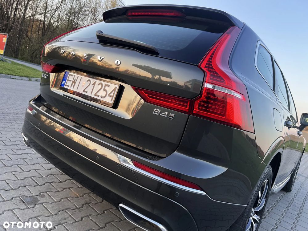 Volvo XC 60 B4 D AWD Geartronic Inscription - 13