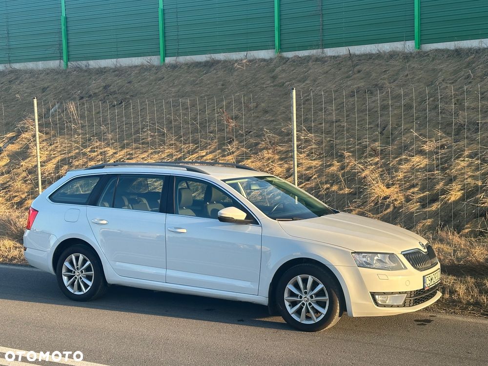 Skoda Octavia 1.6 TDI 4x4 Ambition - 5