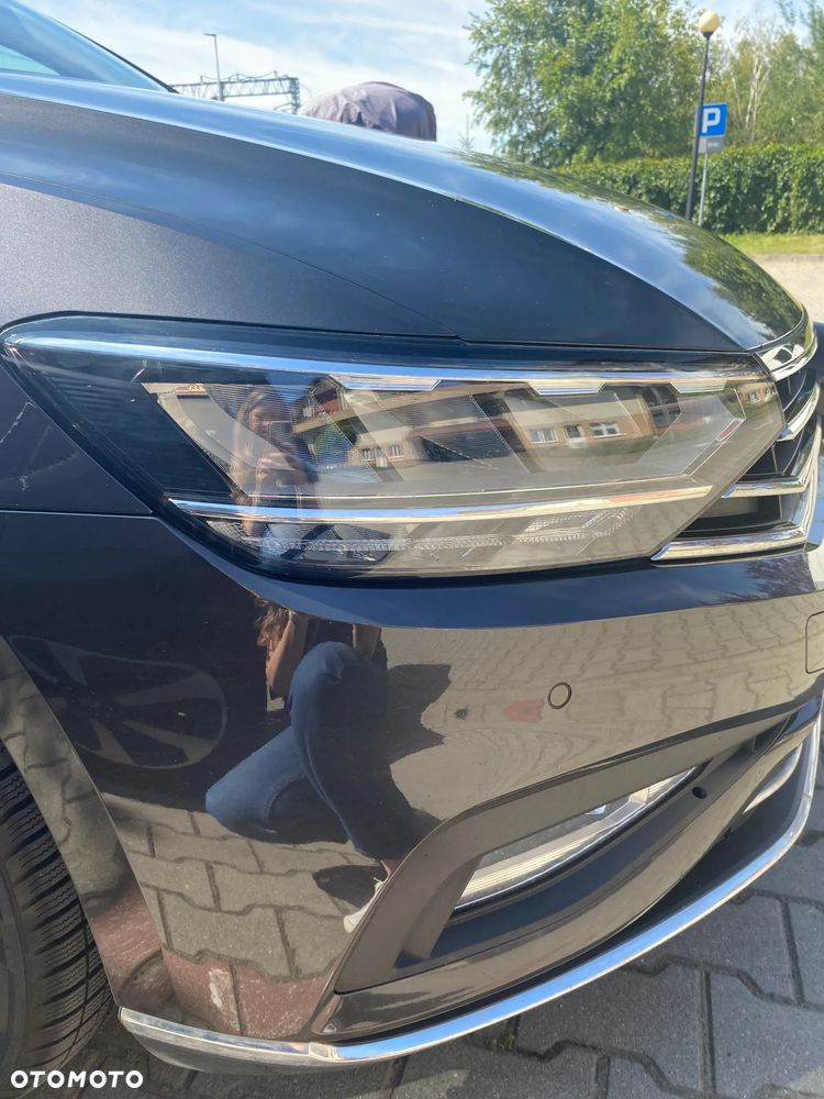Volkswagen Passat 2.0 TSI Elegance DSG - 24