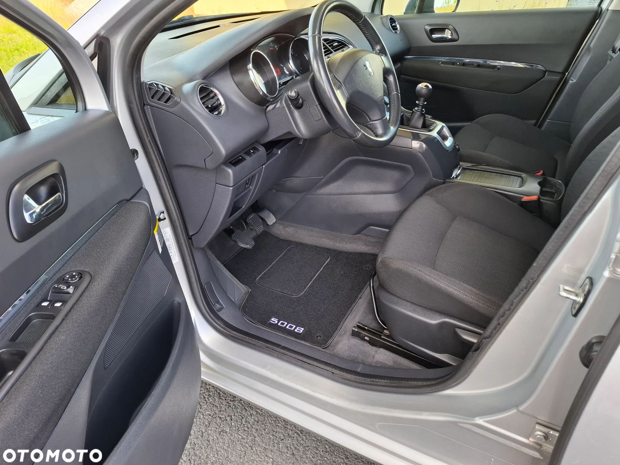 Peugeot 5008 HDI FAP 110 Tendance - 24