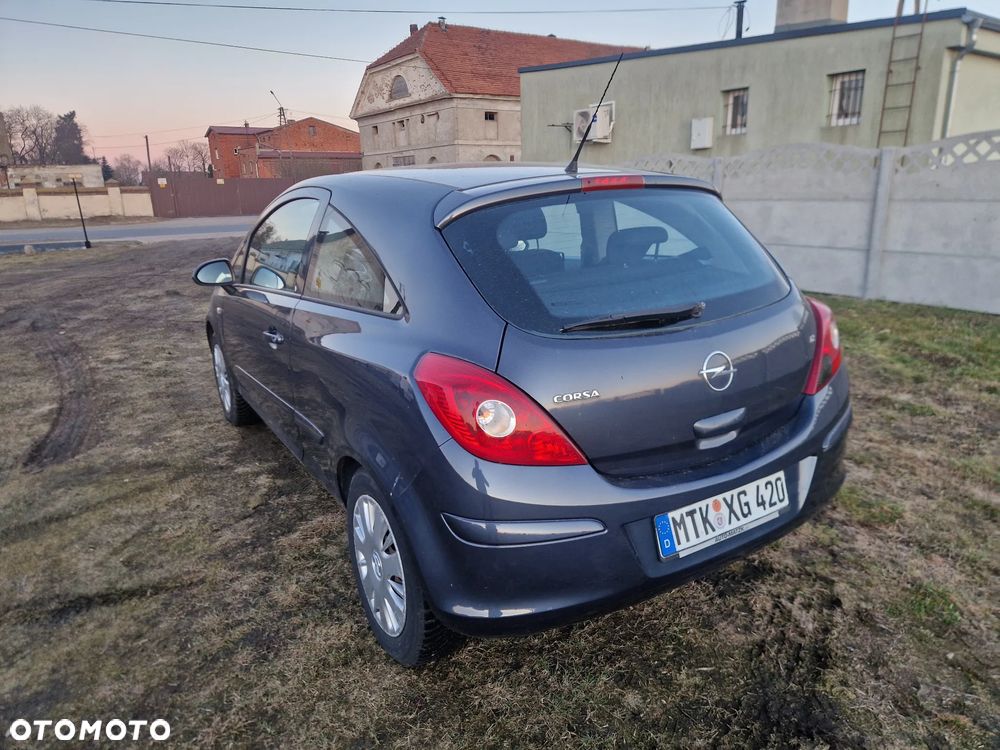 Opel Corsa 1.2 16V Innovation - 12