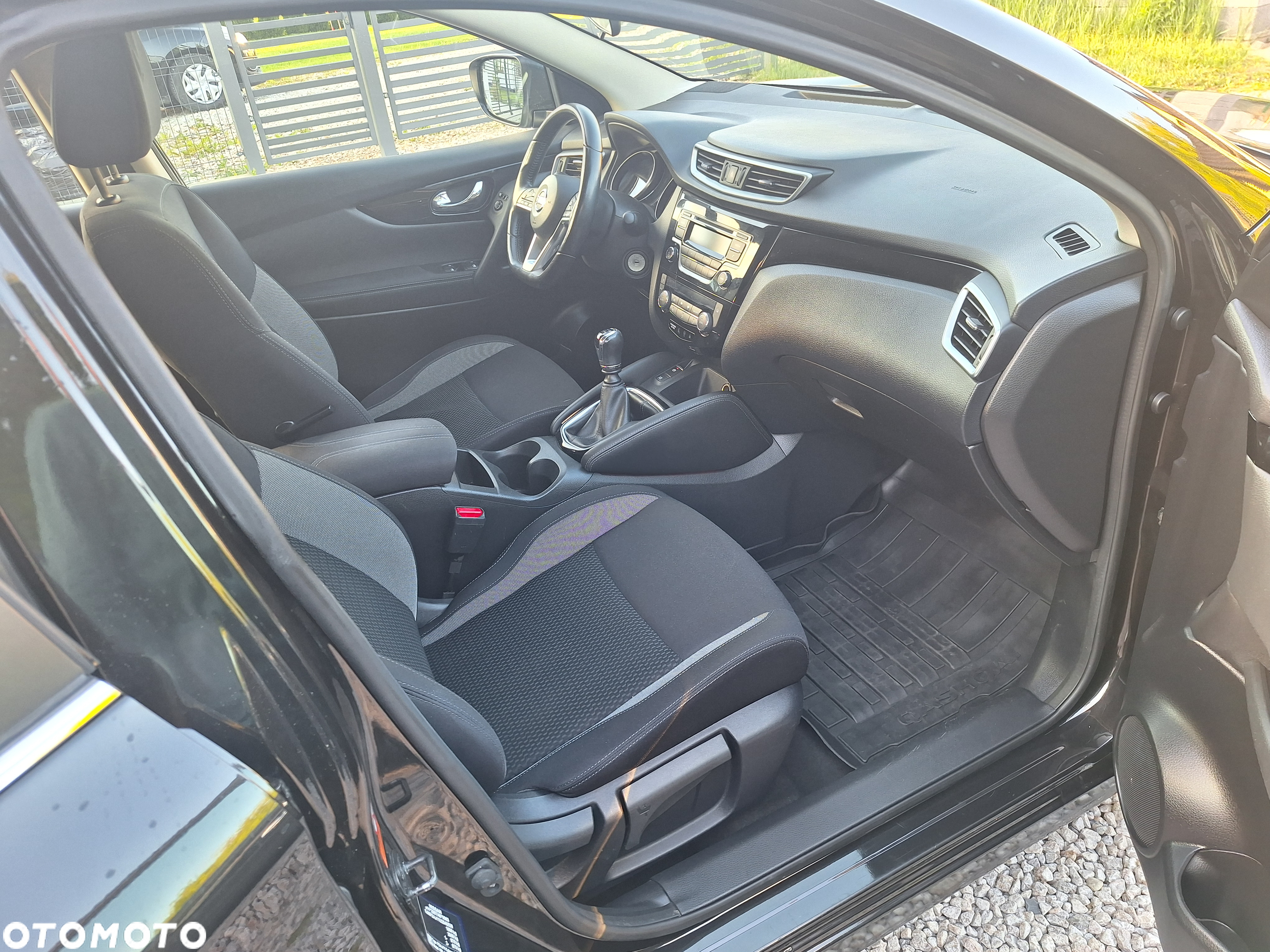 Nissan Qashqai 1.2 DIG-T Acenta EU6 - 15
