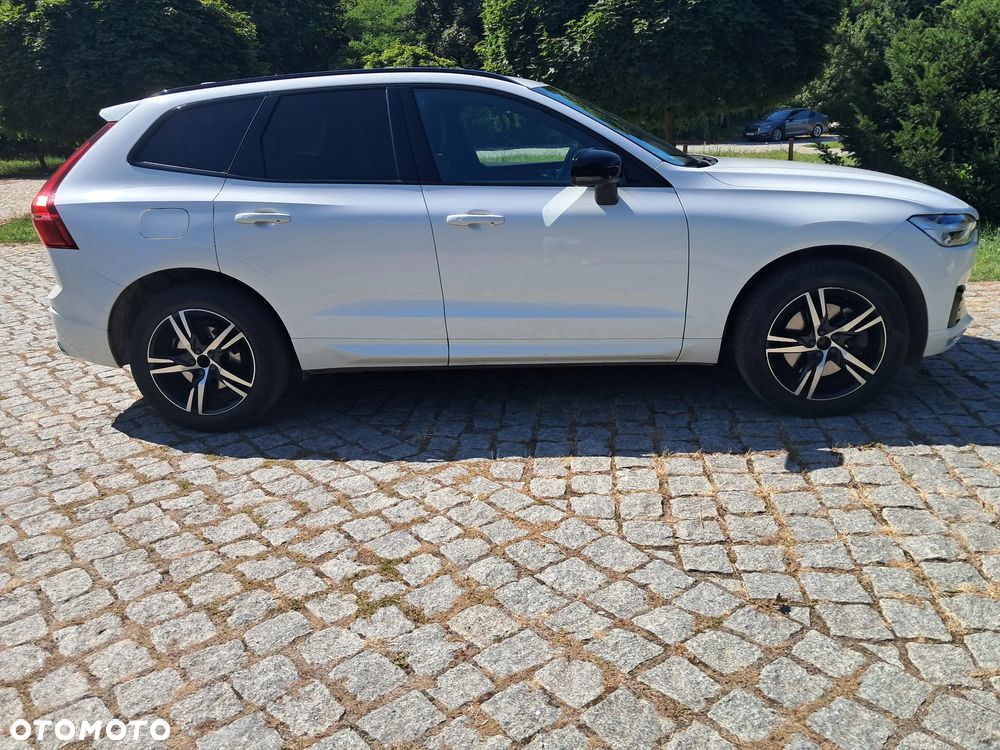 Volvo XC 60 B4 B R-Design - 9