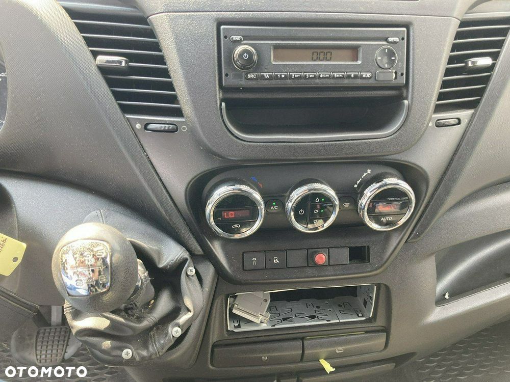 Iveco Daily - 12