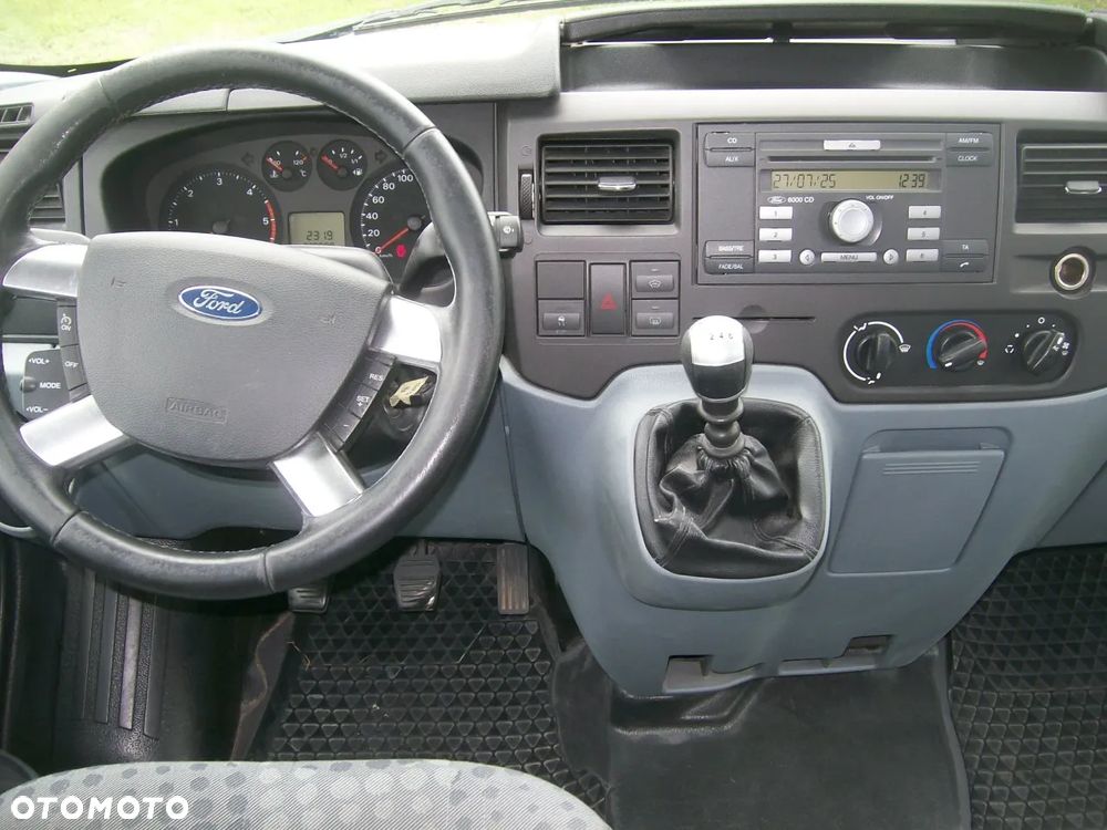 Ford Transit - 7