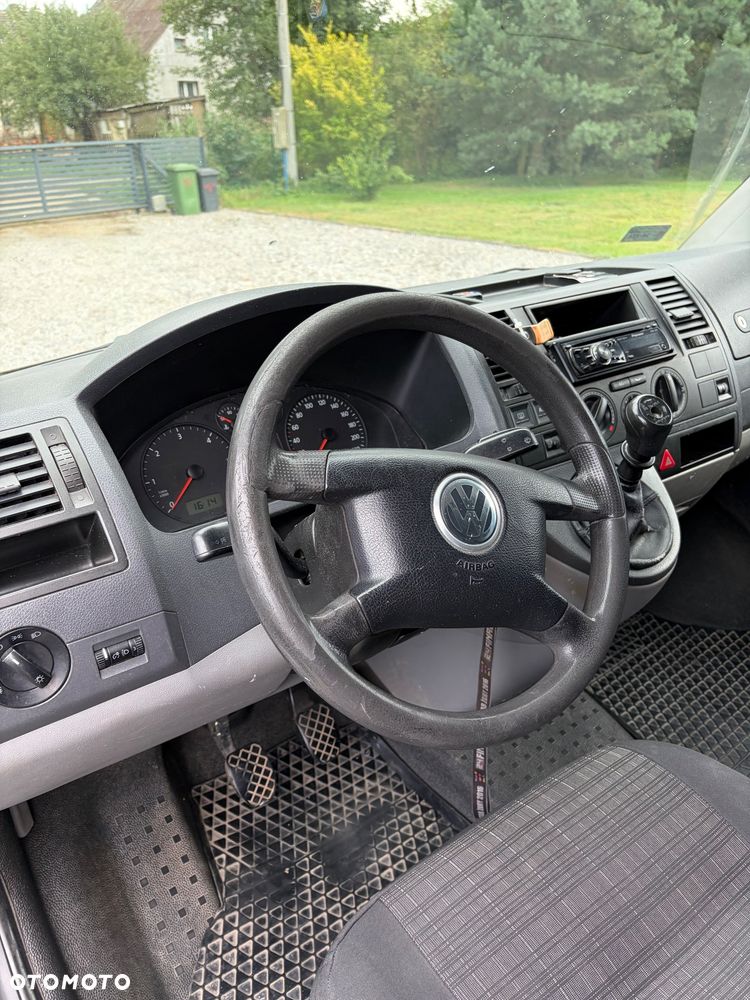 Volkswagen Transporter - 10