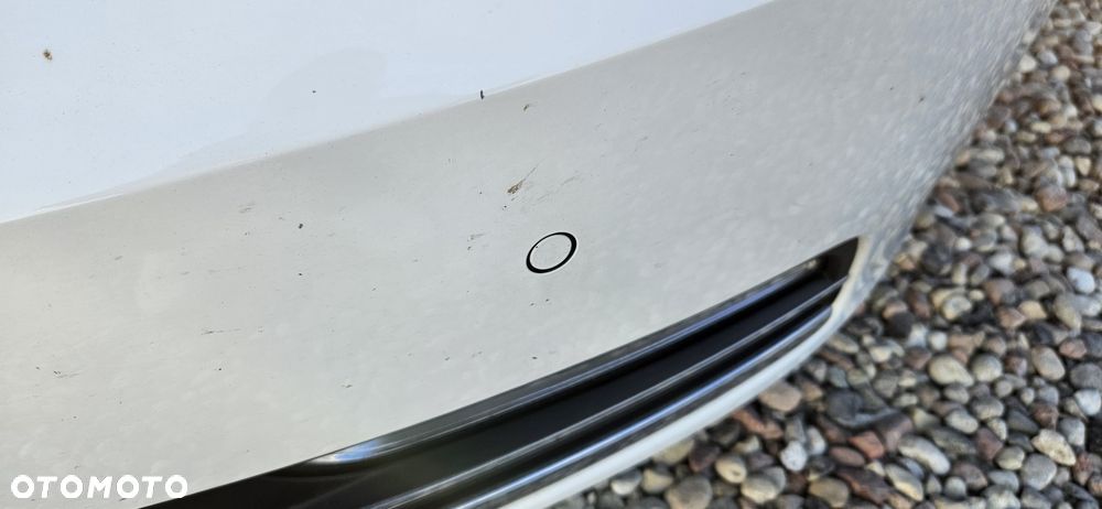 Volkswagen Passat 2.0 TDI Highline - 13