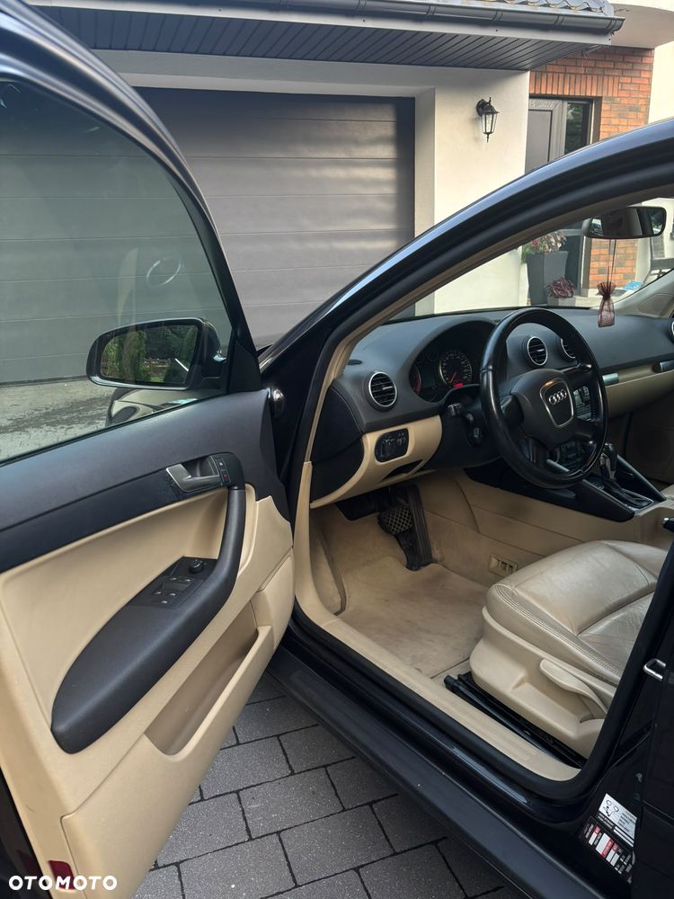 Audi A3 Sportback - 12
