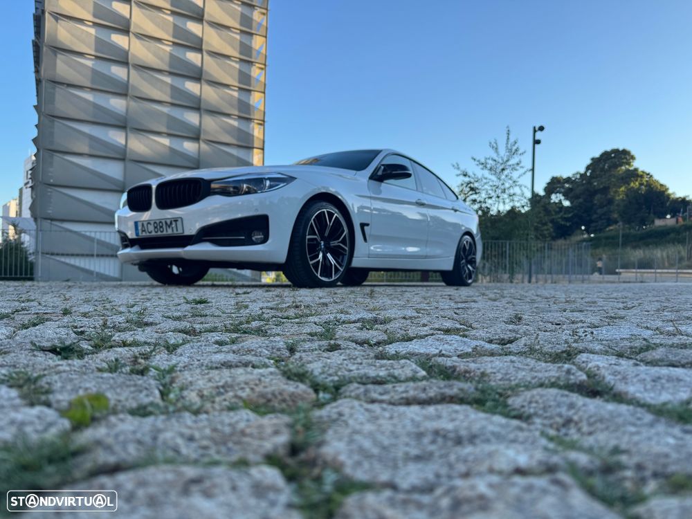 BMW 318 Gran Turismo d Sport Line - 10