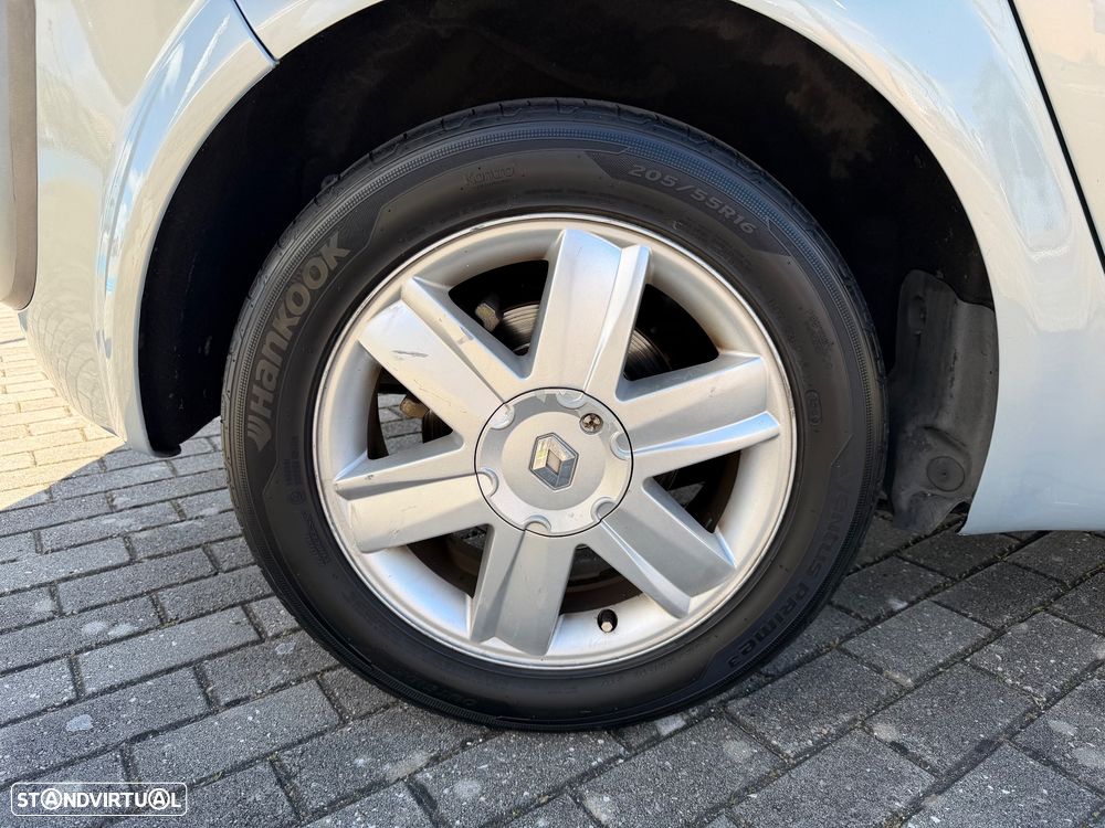 Renault Scénic 1.9 dCi Privilège Luxe - 12