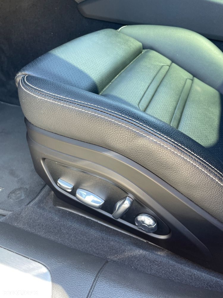 Porsche Panamera - 9