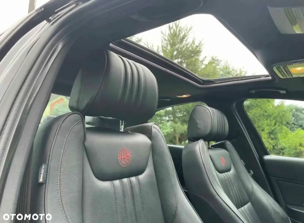 Alfa Romeo 159 2.4JTDM 4x4 ti - 7