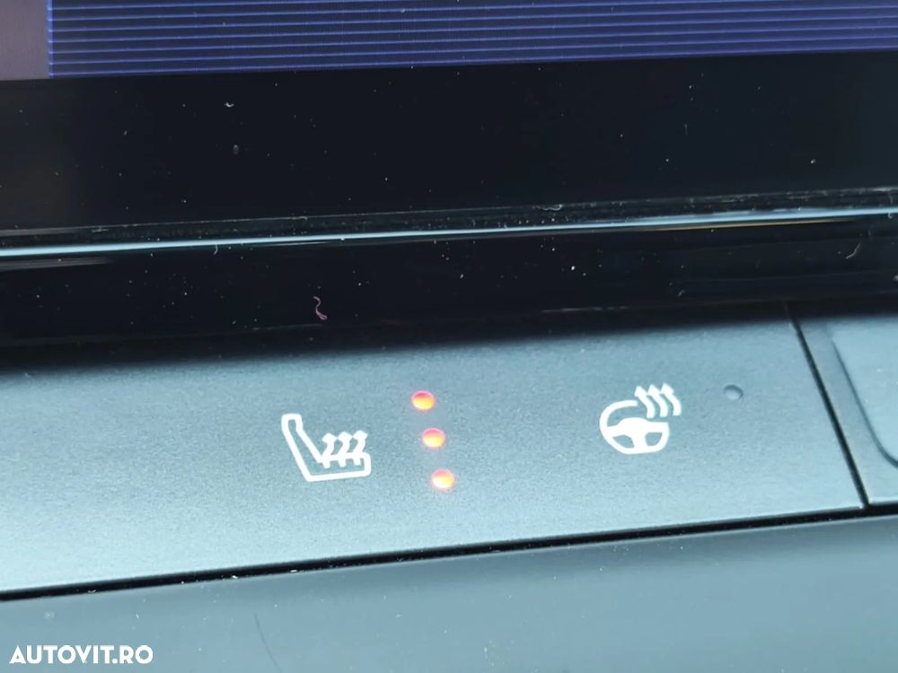 Opel Astra 1.2L Turbo Start/Stop AT8 Business Edition - 26