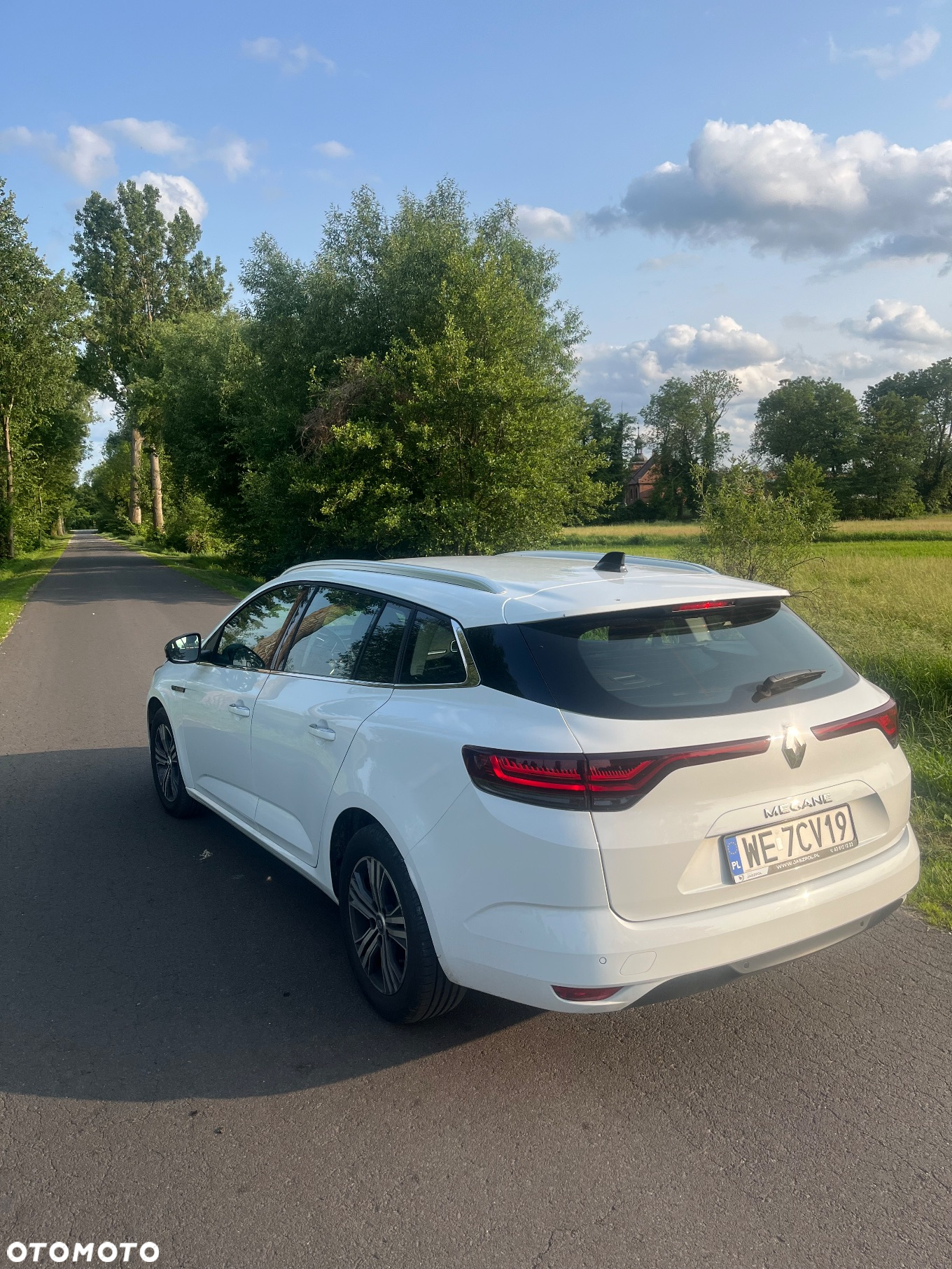 Renault Megane 1.3 TCe FAP Equilibre EDC - 5