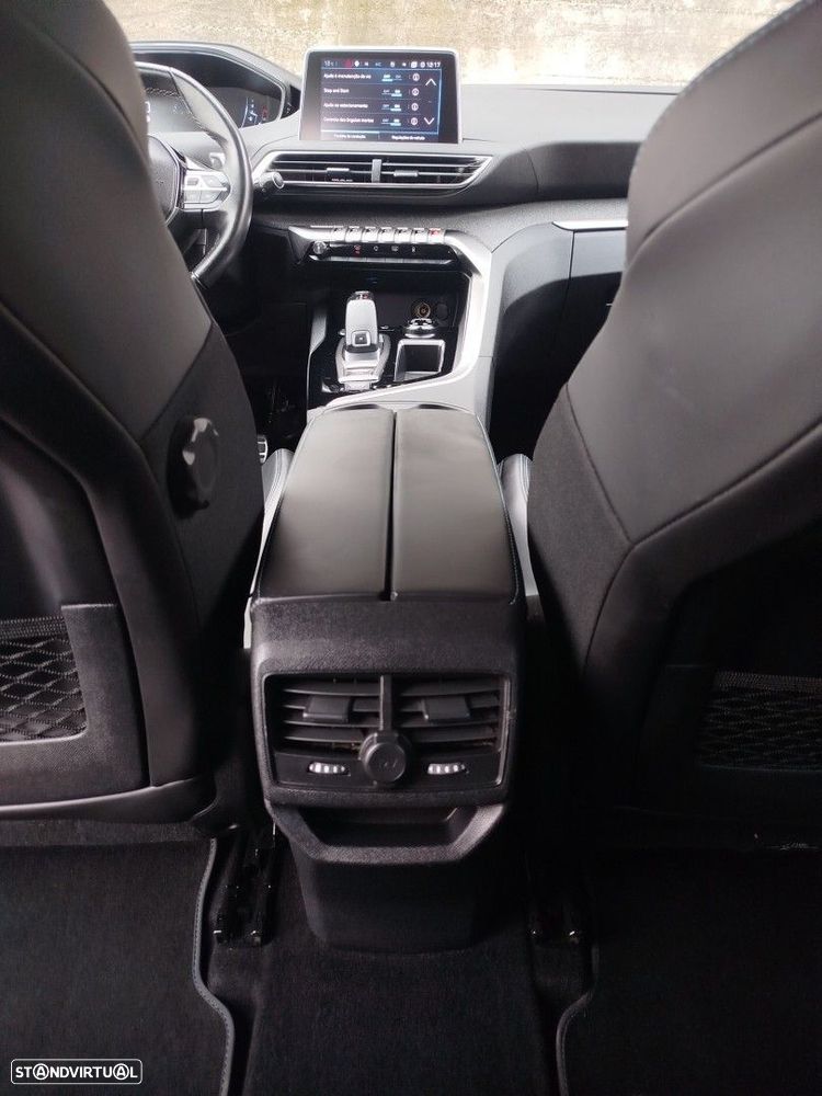 Peugeot 3008 1.2 PureTech Allure EAT6 - 16