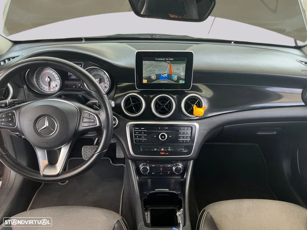 Mercedes-Benz CLA 180 d Shooting Brake Aut. - 5