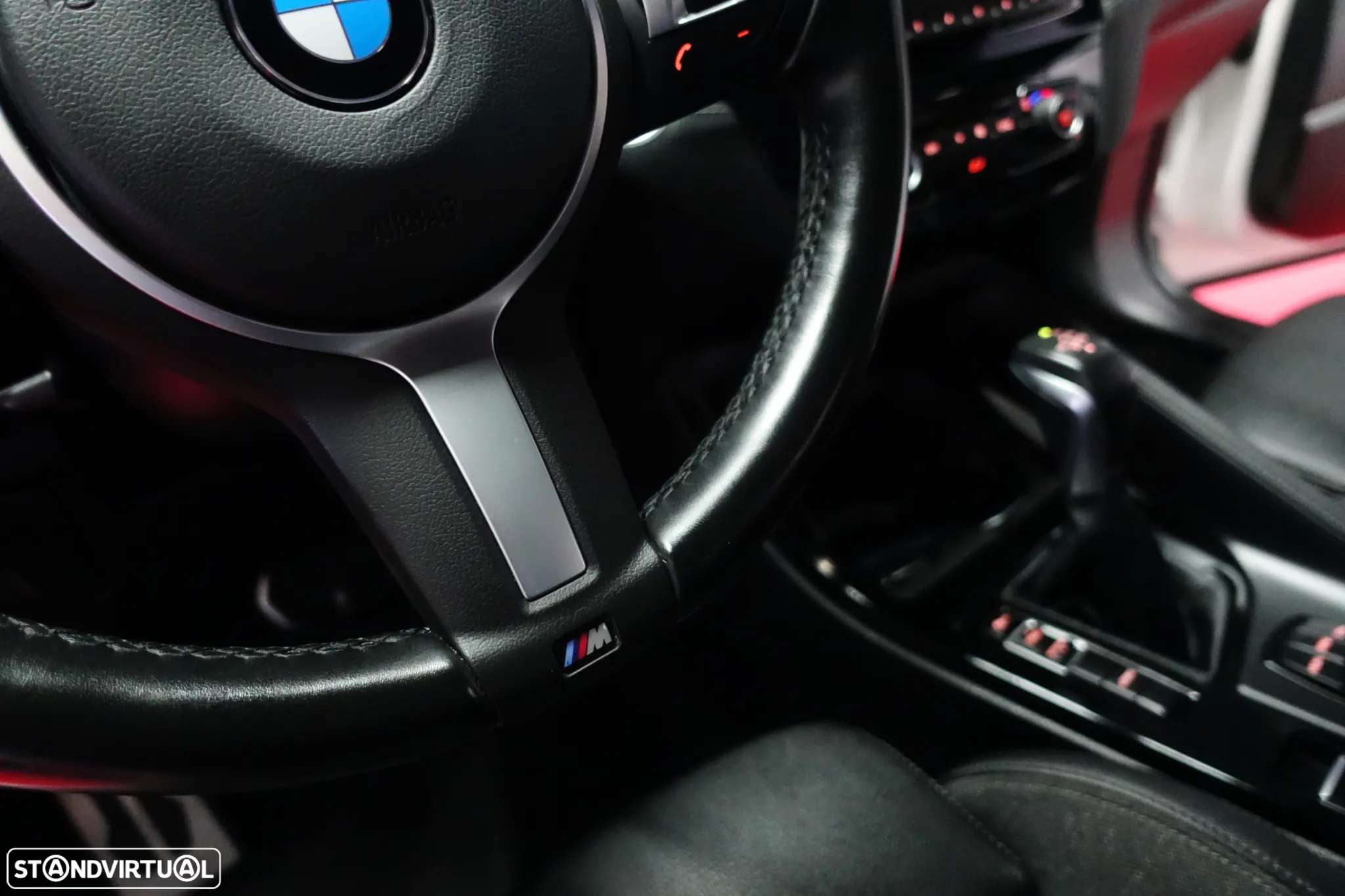 BMW X2 25 e xDrive Pack M - 36