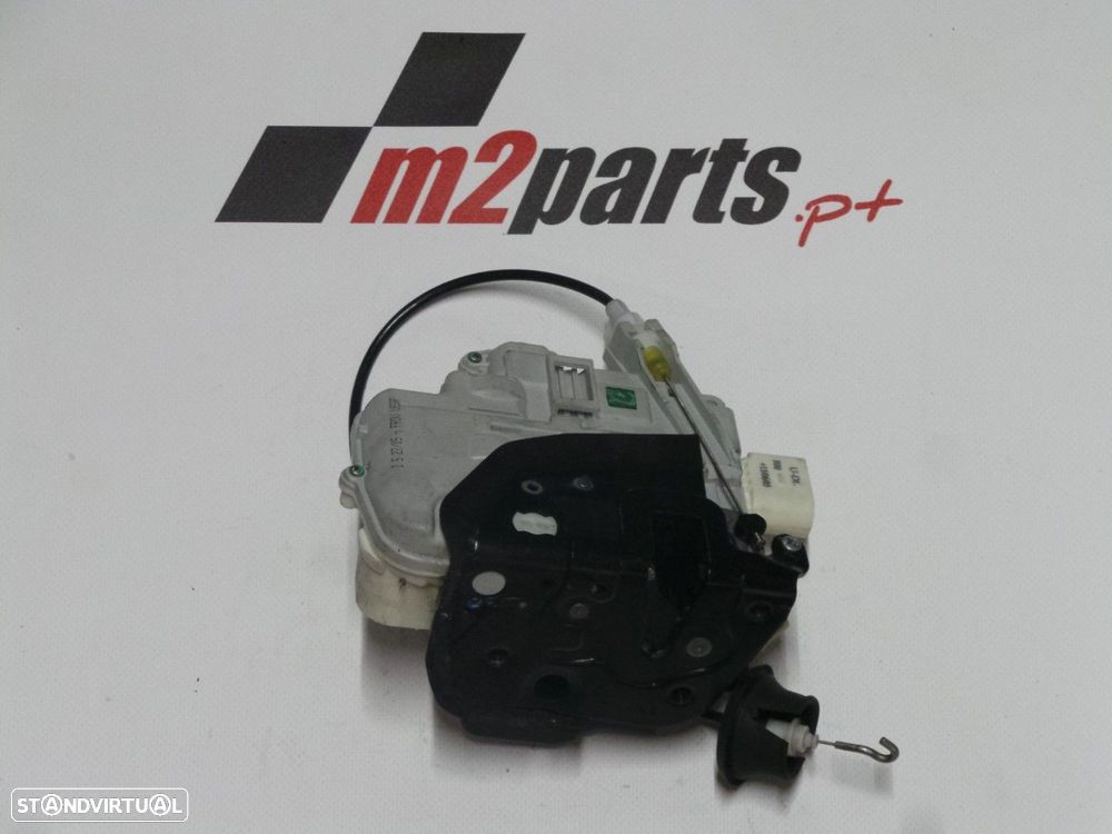 Fecho da porta Esquerdo/Frente Seminovo/ Original AUDI A4 (8EC, B7) 8E0837015AB - 2