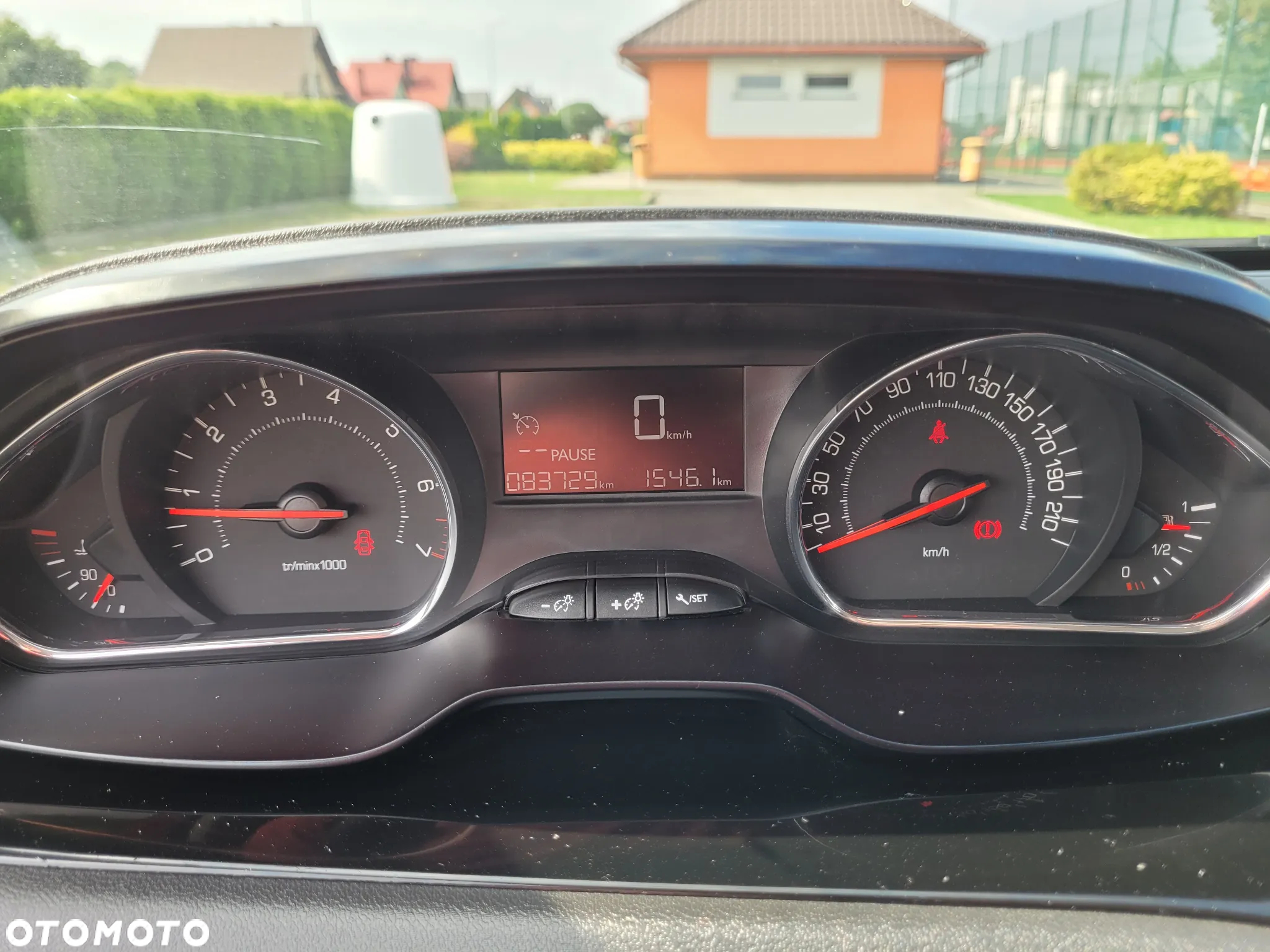Peugeot 208 1.2 VTi Access - 10