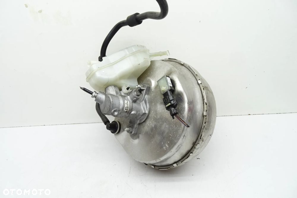SERWO POMPA HAMULCOWA MERCEDES W213 2134300530 - 1