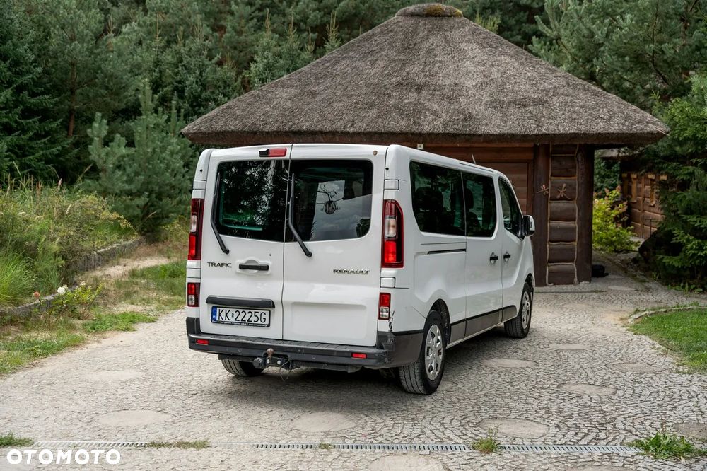 Renault Trafic Grand 2.0 dCi - 5