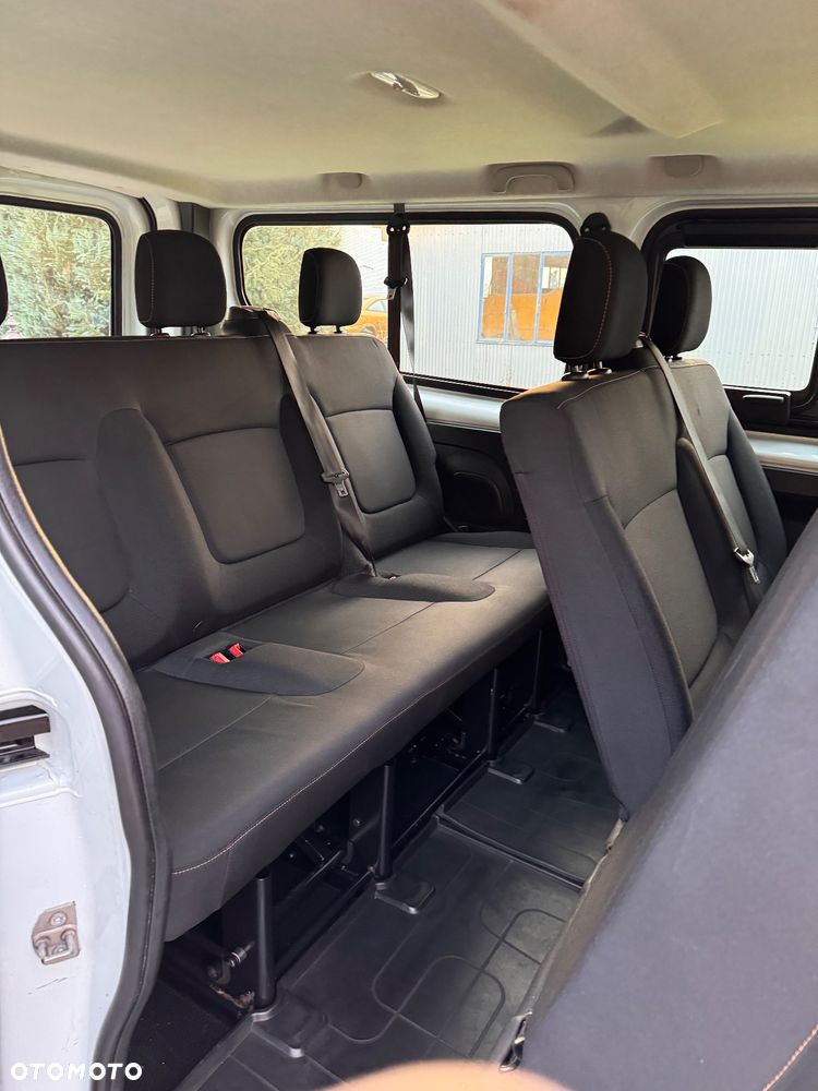 Renault Trafic ENERGY Start &St Grand Combi L2H1 Expression - 17