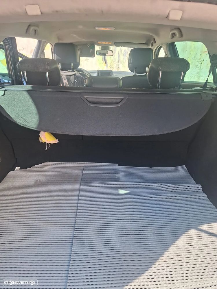 Renault Mégane Sport Tourer 1.5 dCi GT Line - 10