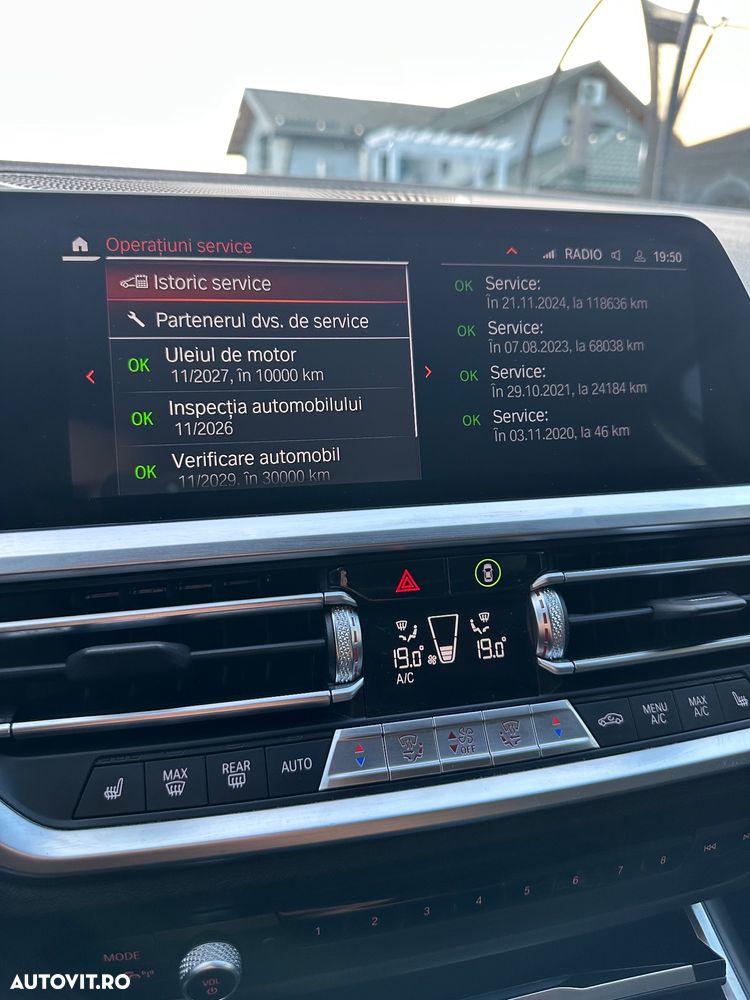 BMW Seria 3 320d Aut. xDrive Sport Line - 19