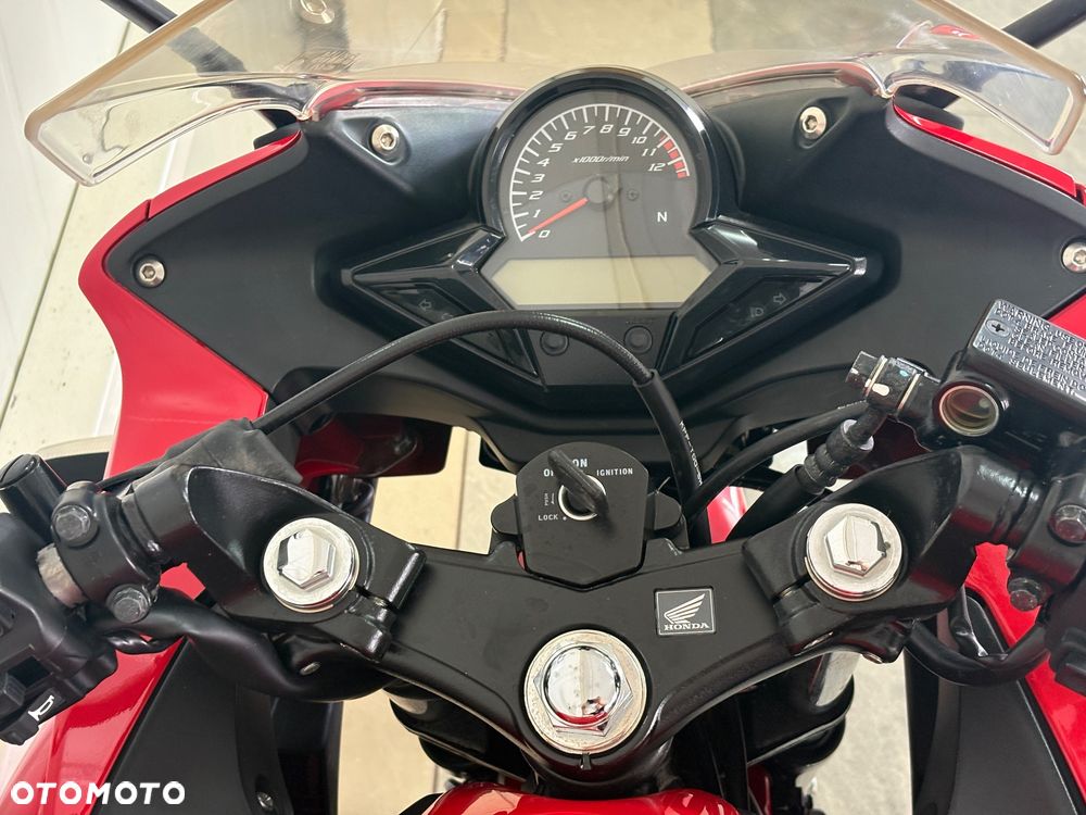 Honda CBR - 14