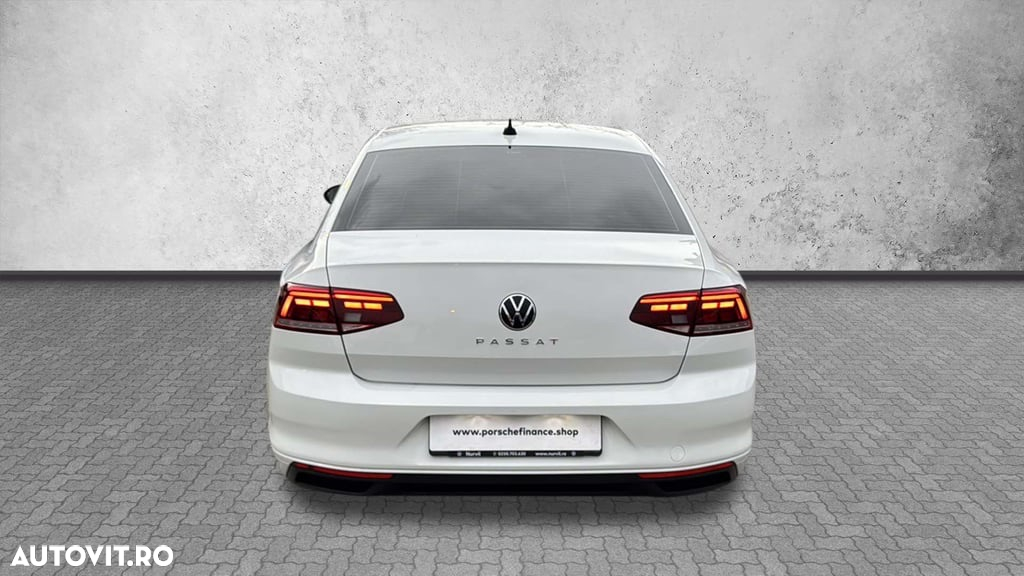 Volkswagen Passat 2.0 TDI DSG Advance - 4