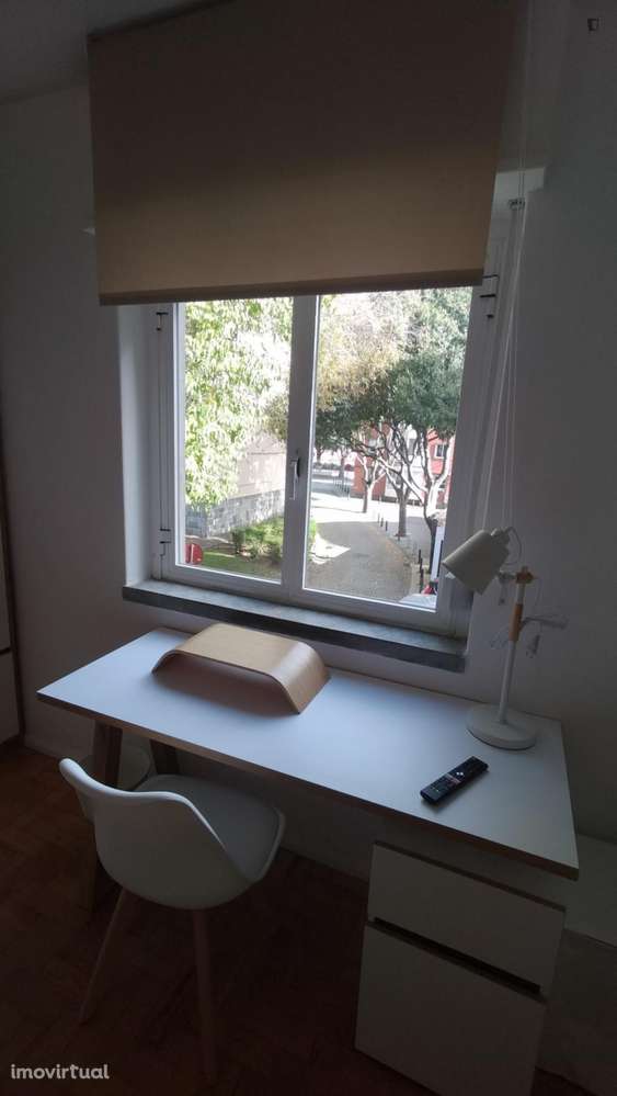 Quarto - localizado em Oeiras Lisbon - Grande imagem: 3/18