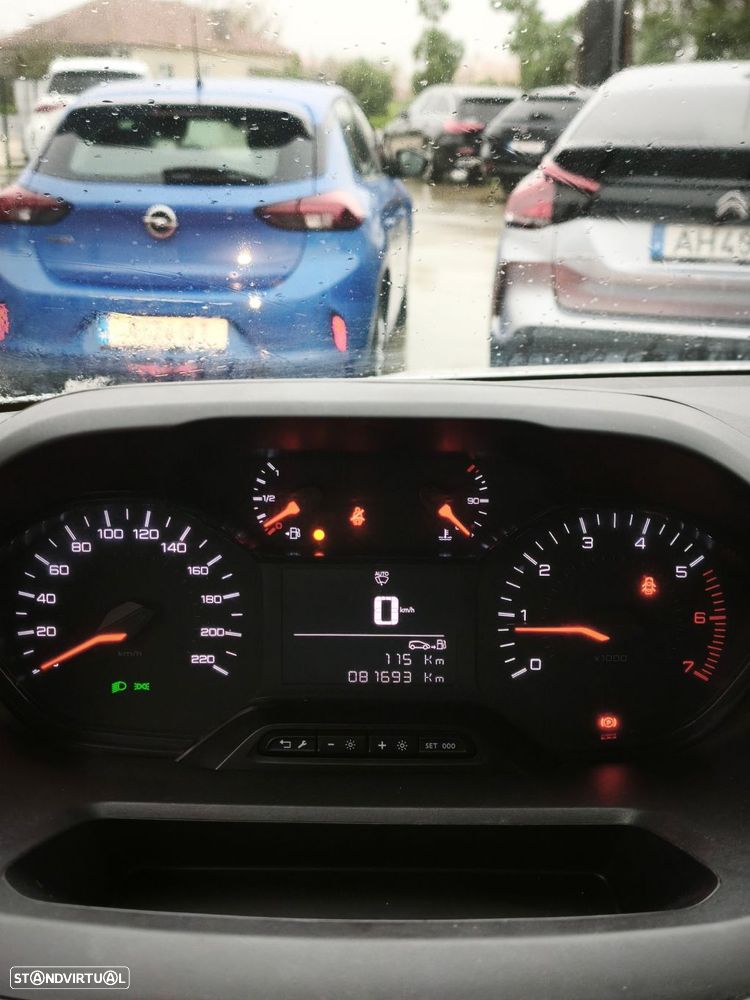 Peugeot Partner 1.5 BlueHDi PRO LONGA - 15