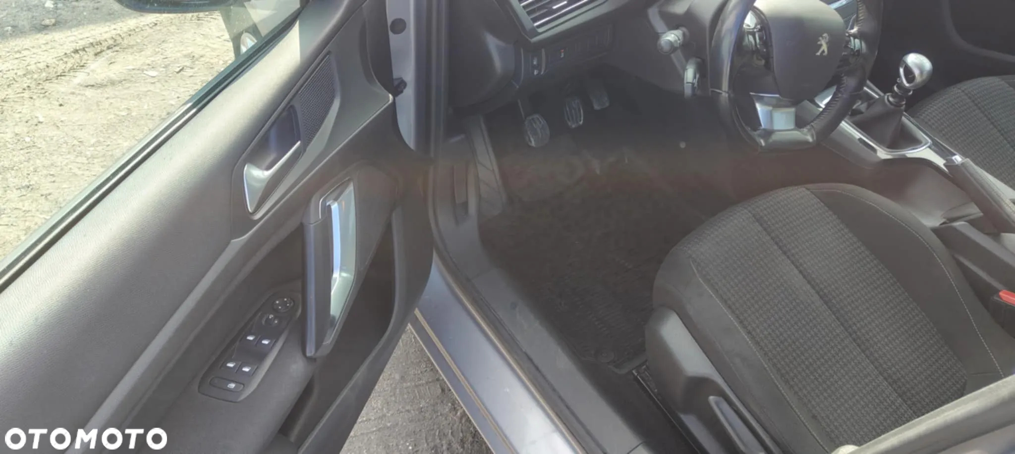 Peugeot 308 1.2 PureTech Style S&S - 19