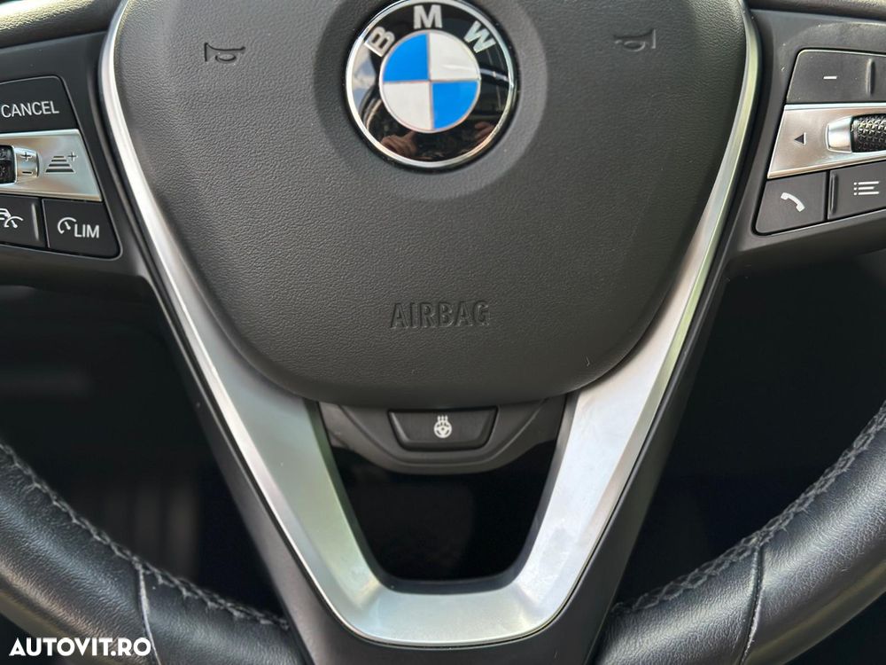 BMW Seria 3 320d xDrive Aut. Luxury Line - 25