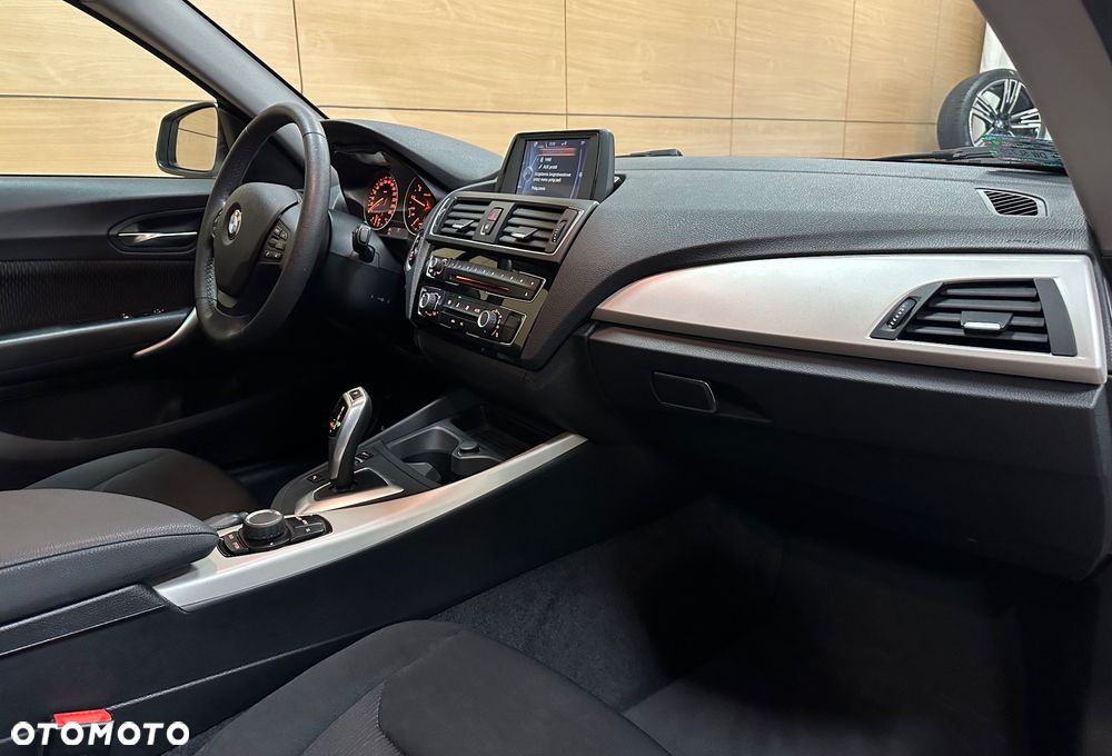 BMW Seria 1 118i - 7