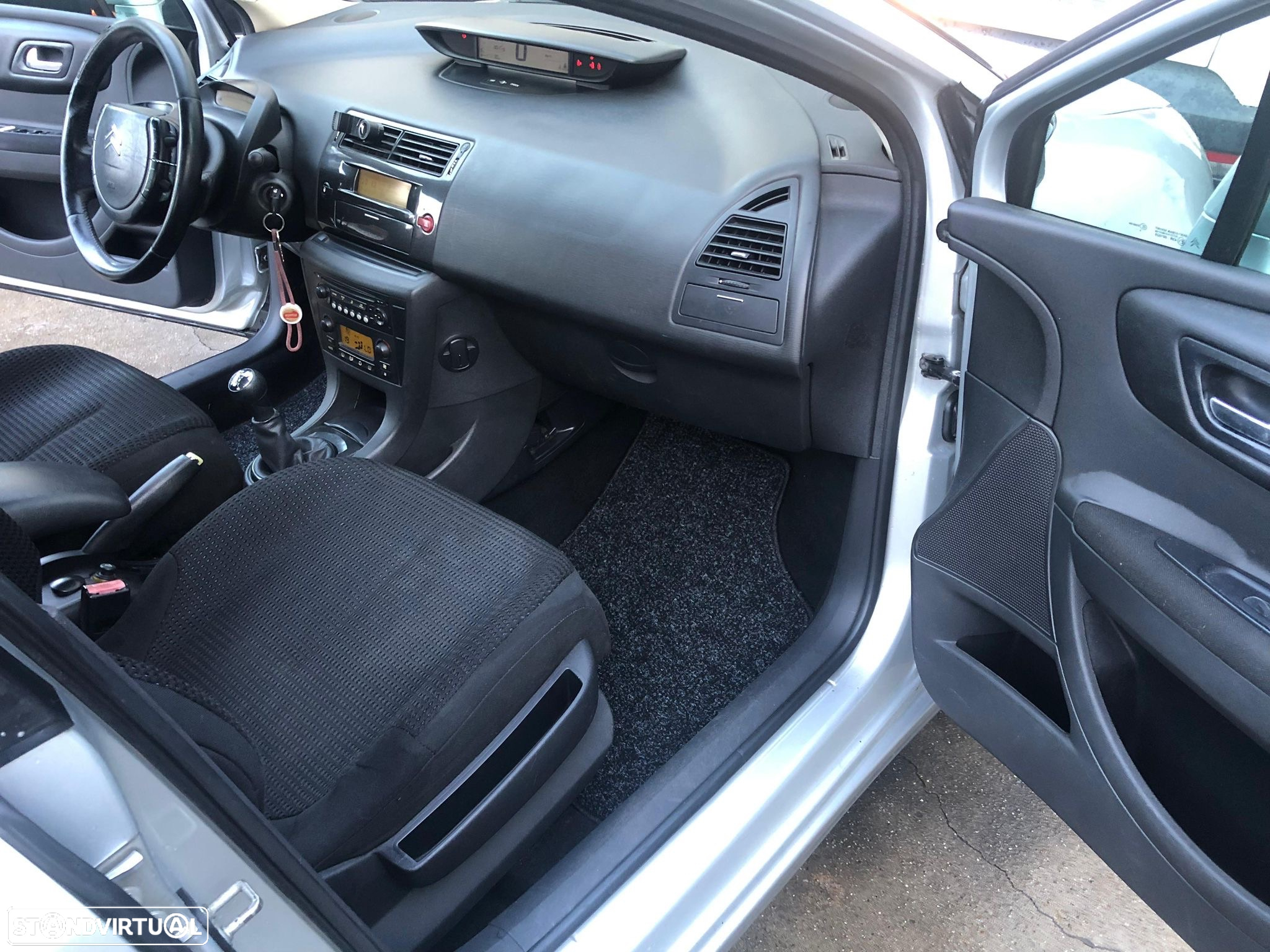 Citroën C4 1.4 16V VTR Pack - 4