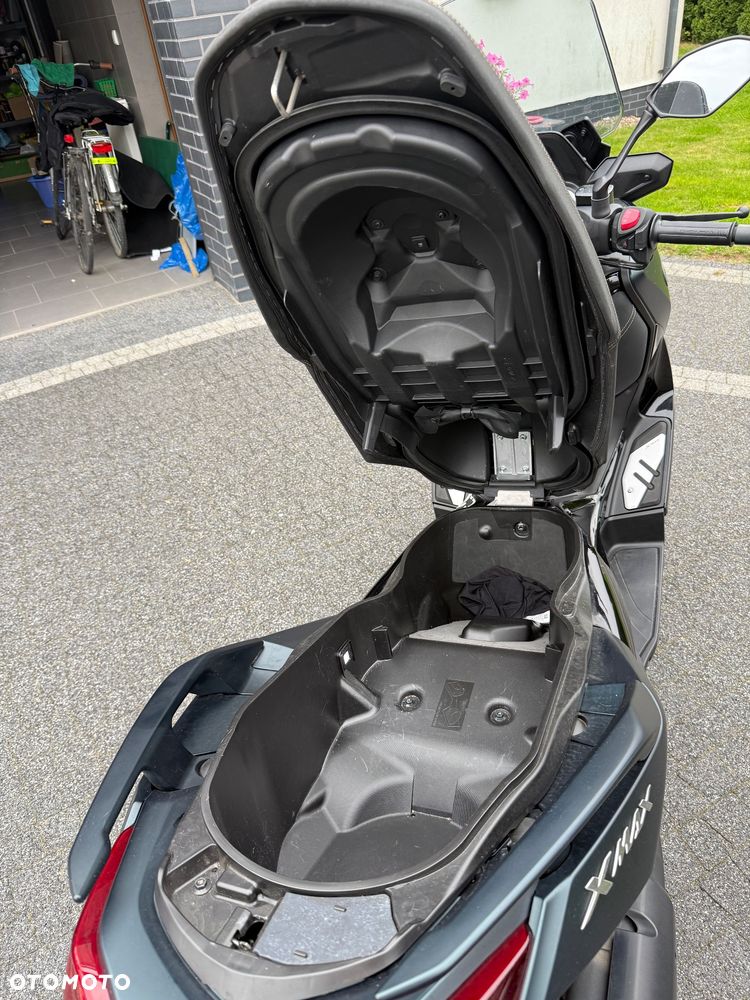 Yamaha X-max - 8