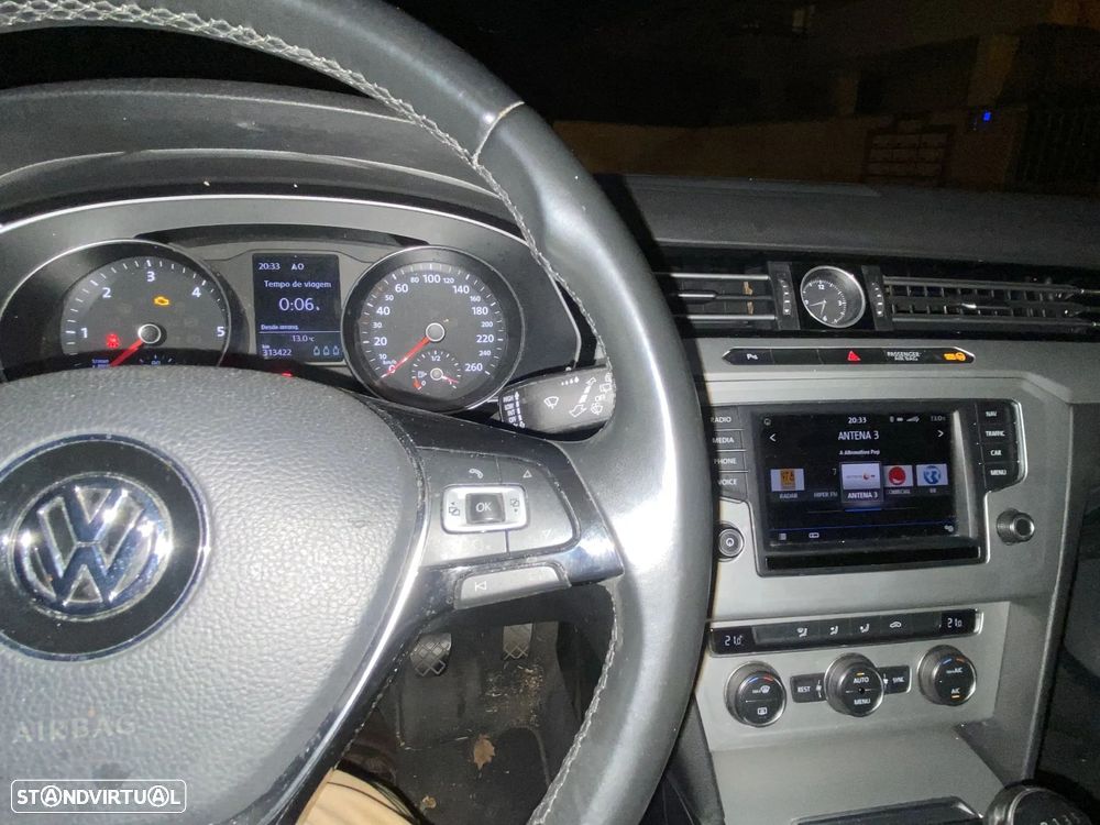 VW Passat 2.0 TDI Confortline - 7