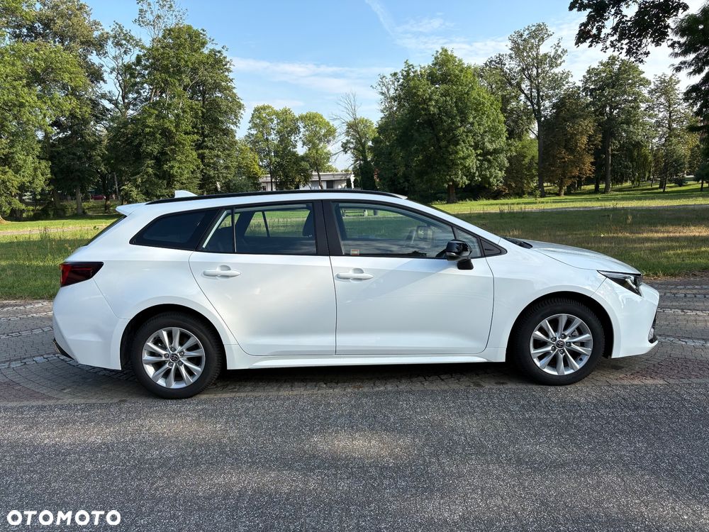 Toyota Corolla 1.8 Hybrid Comfort - 6