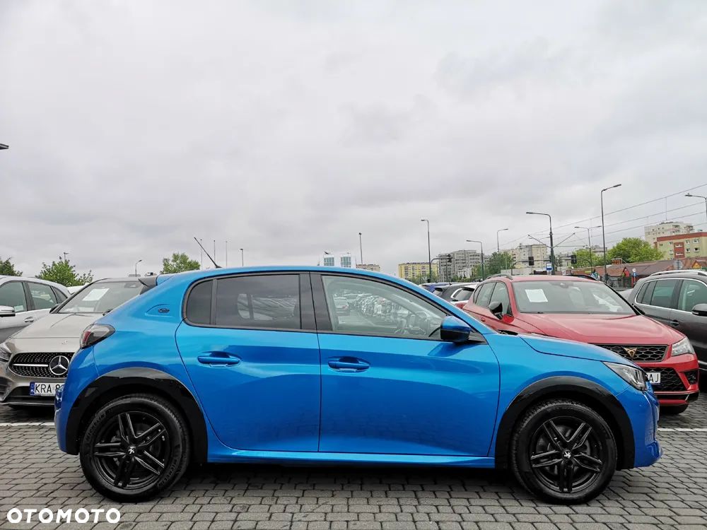 Peugeot 208 Allure - 5