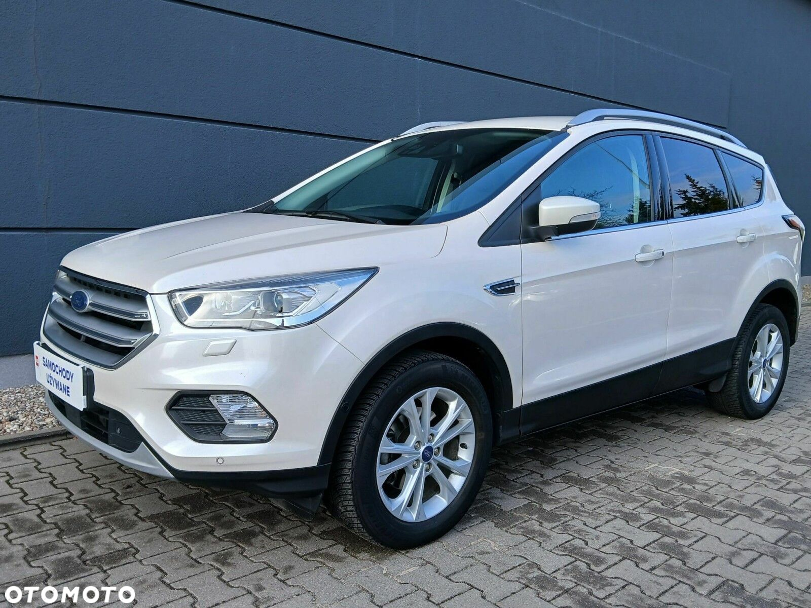 Ford Kuga - 3