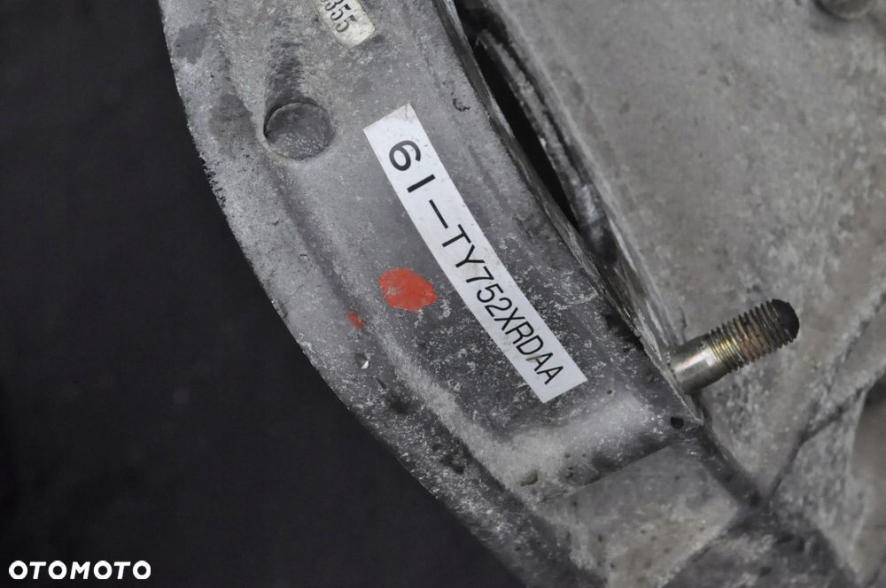 LEGACY II 2.0 16V 116KM SKRZYNIA 61-TY752XRDAA - 3