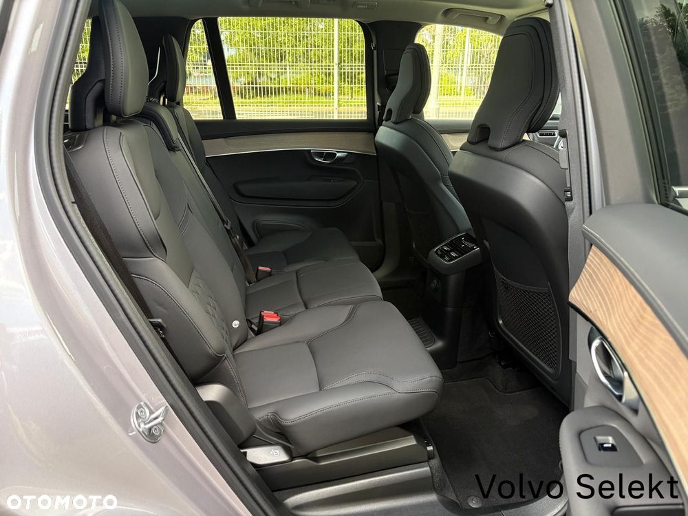 Volvo XC 90 - 18