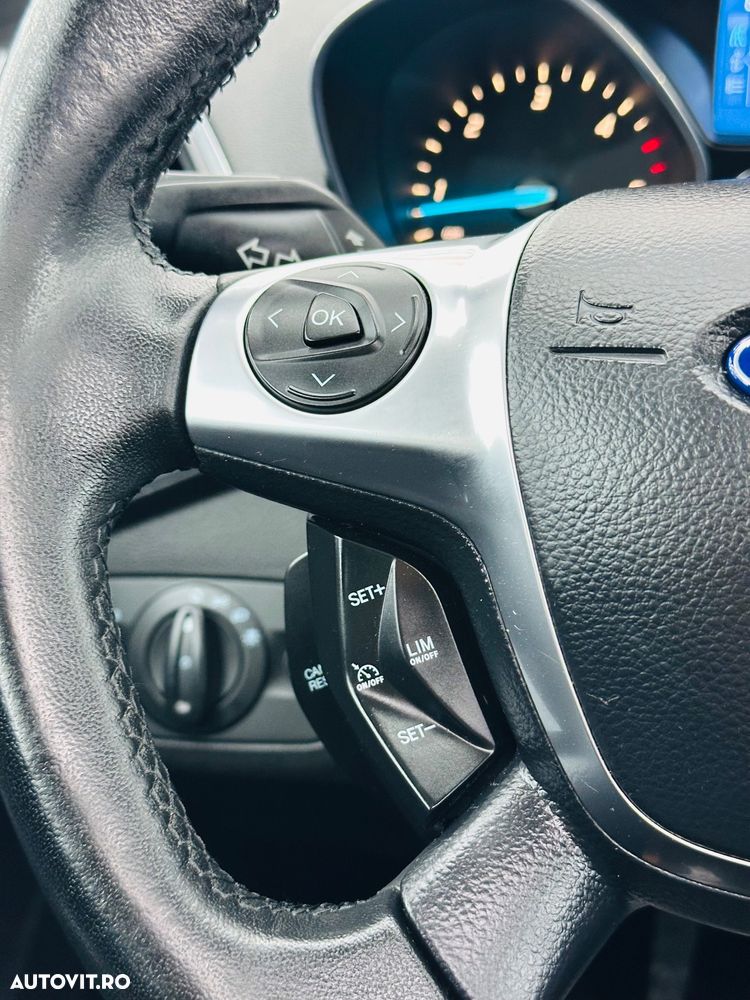 Ford Kuga 2.0 TDCi 2WD Trend - 25