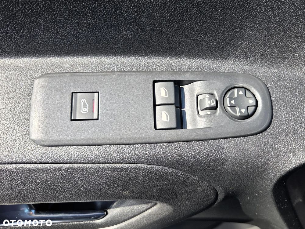 Peugeot Partner Pro Skill - 19